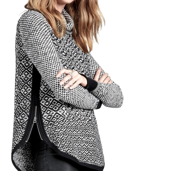 30%OFF BUNDLES! ANTHROPOLOGIE TUNIC SWEATER OVERSIZED NORDIC PATTERN COWL ZIPPER - Picture 2 of 9